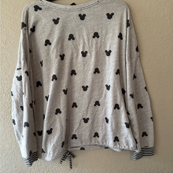 Disney Mickey Mouse Gray Knit Pajama‎ Top Long Sleeve - Picture 4 of 9